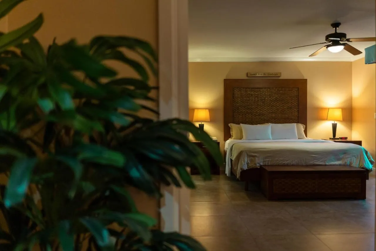 Executive Real Estate At Divi Golf Aparthotel Oranjestad