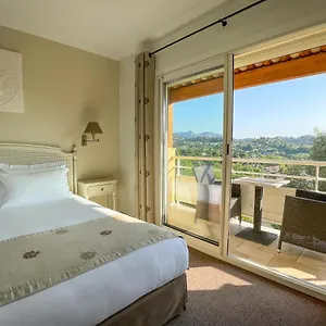 hotel-marc-hely.fr-provencehotel.com/